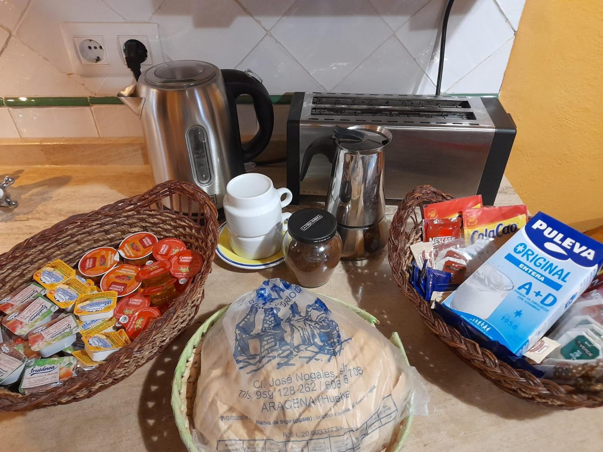 Hotel Apartamento Rural Finca La Media Legua 아레세나 외부 사진